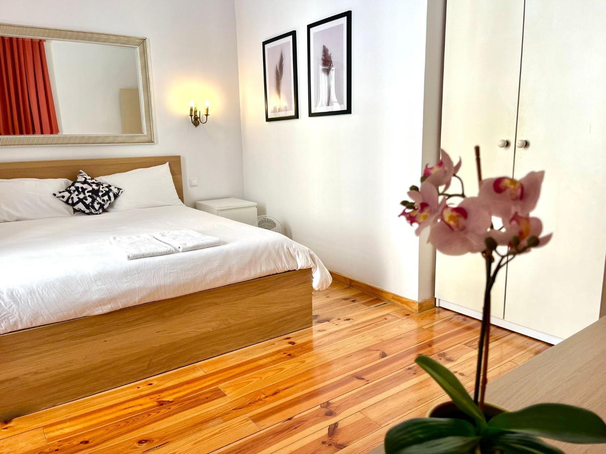 3 Bedroom, 2 Bathroom - Palma Residence リスボン エクステリア 写真