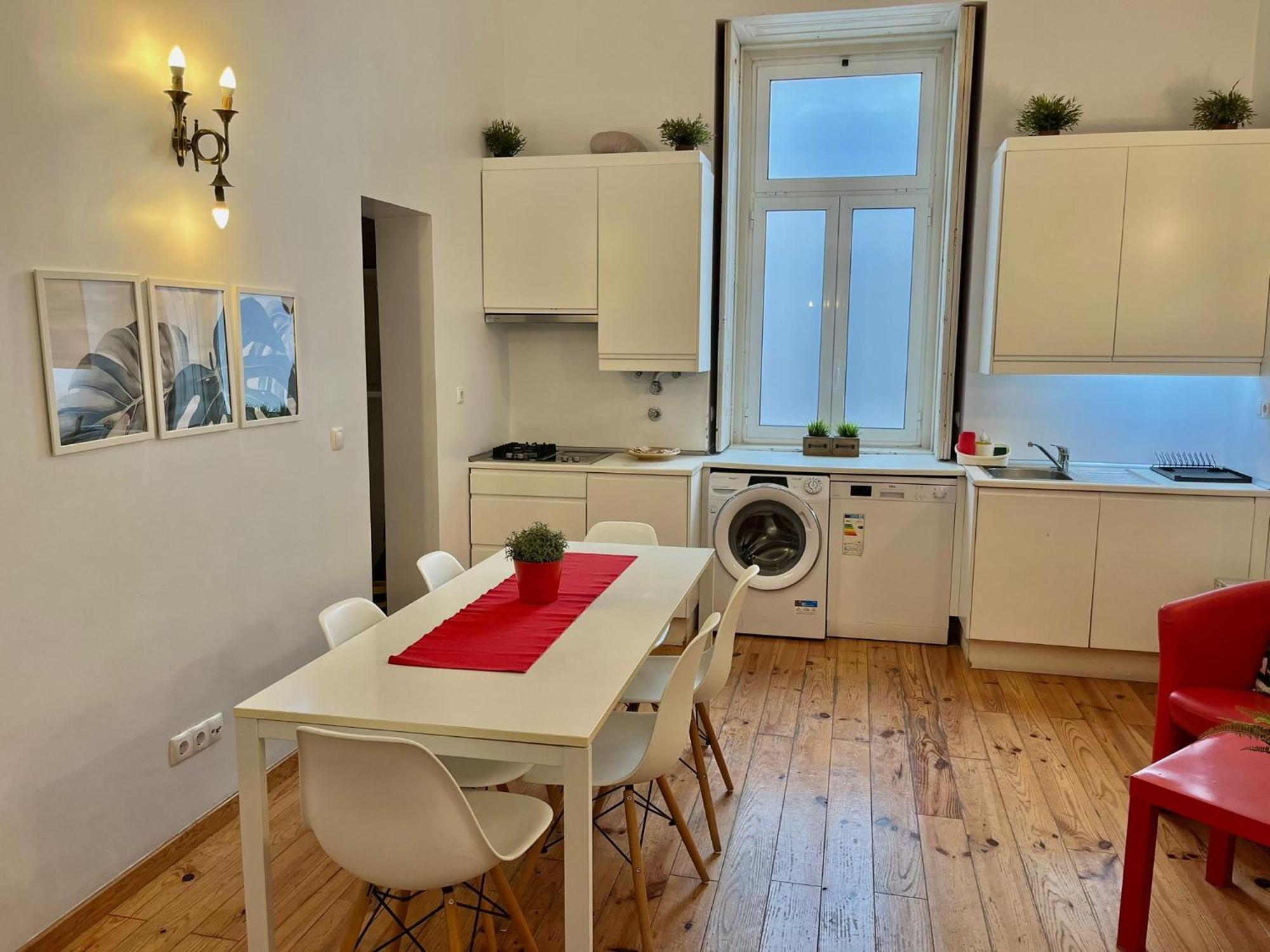 3 Bedroom, 2 Bathroom - Palma Residence リスボン エクステリア 写真